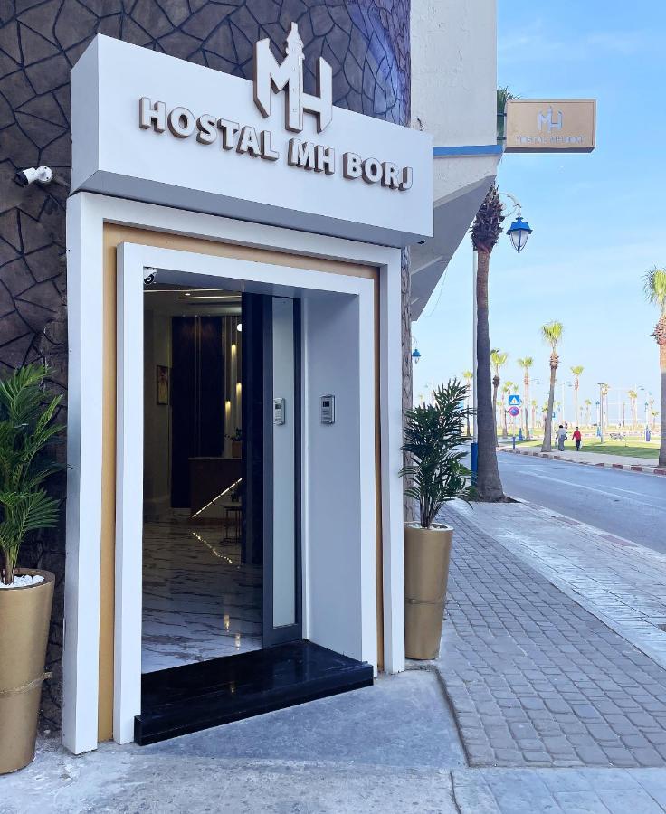 Hostal Mh Borj Martil Exterior photo