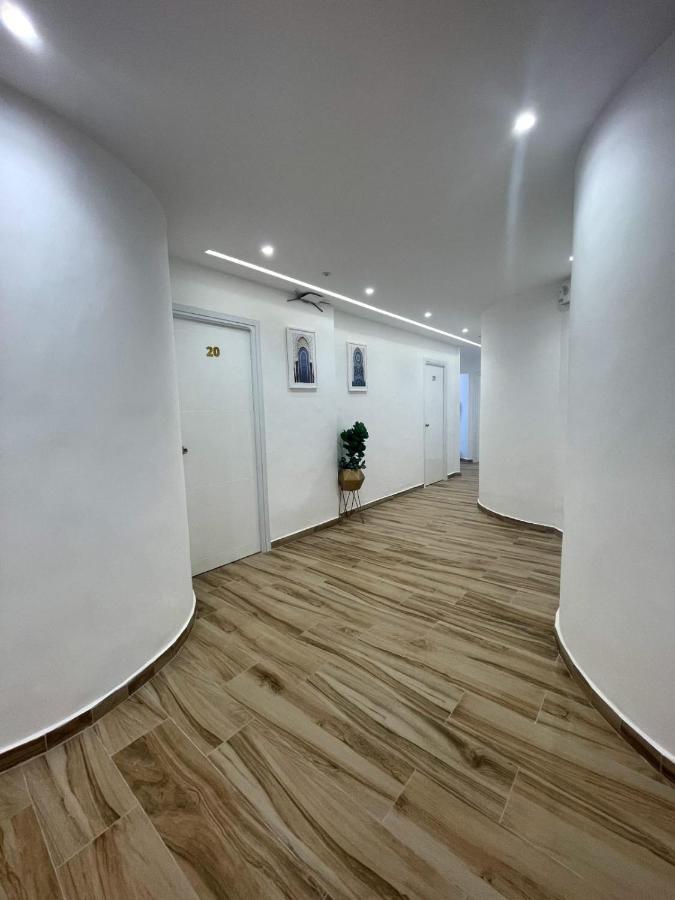 Hostal Mh Borj Martil Exterior photo